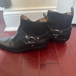 Madewell Black Ankle Boots with Western details